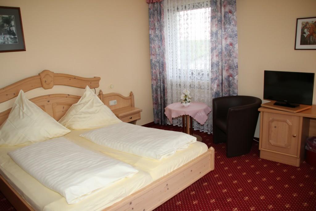 Landgasthof Hotel Bechtel Zella エクステリア 写真
