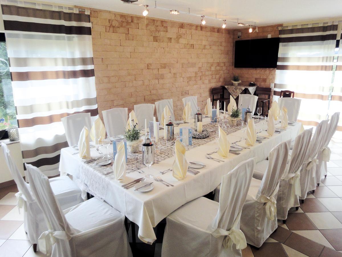 Landgasthof Hotel Bechtel Zella エクステリア 写真