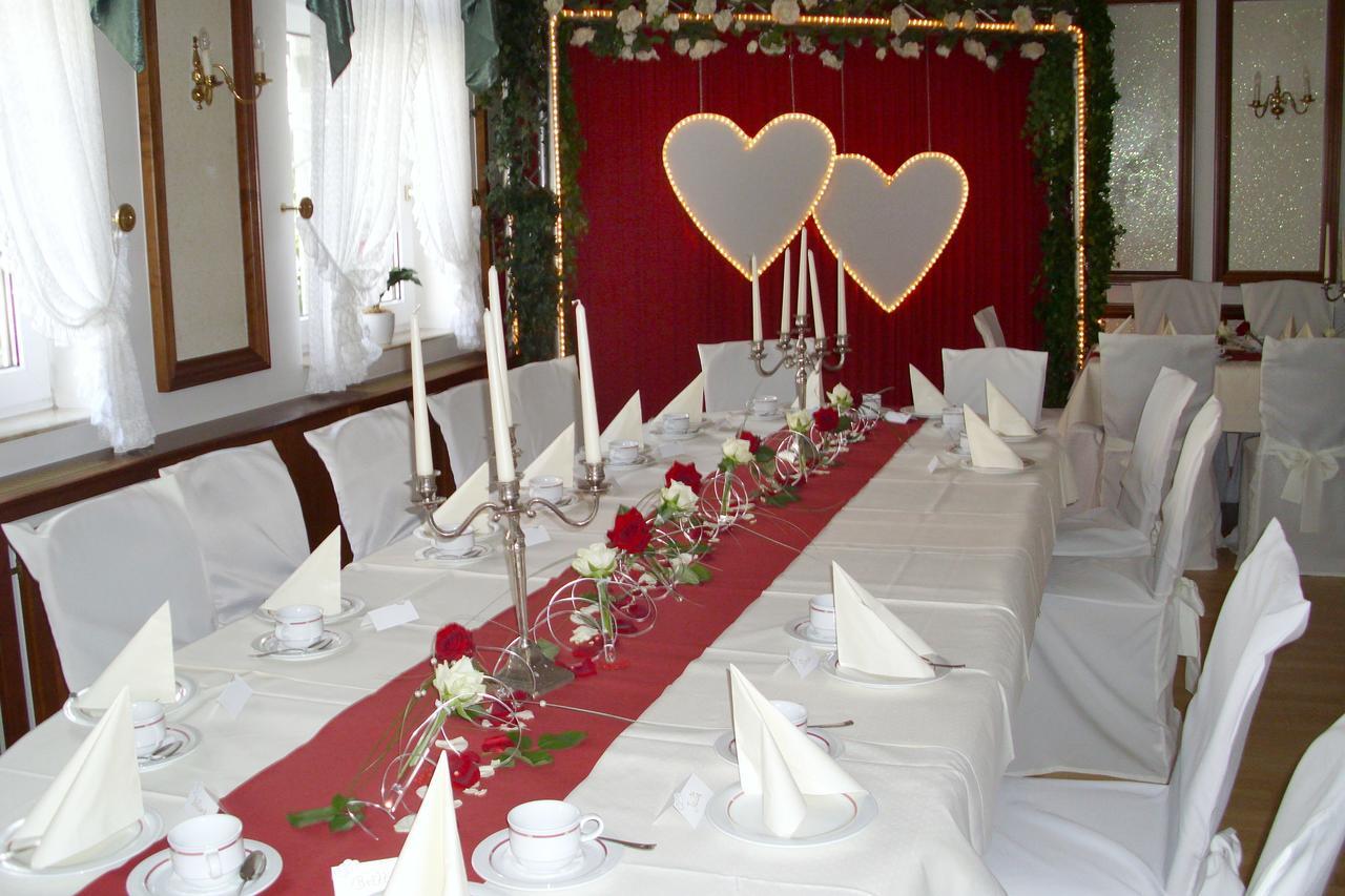 Landgasthof Hotel Bechtel Zella エクステリア 写真